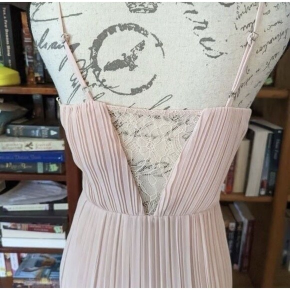 BCBGeneration Women's Pink Chiffon Lace Pleated Maxi Formal Gown Dress 8 NWT NEW - Picture 3 of 12